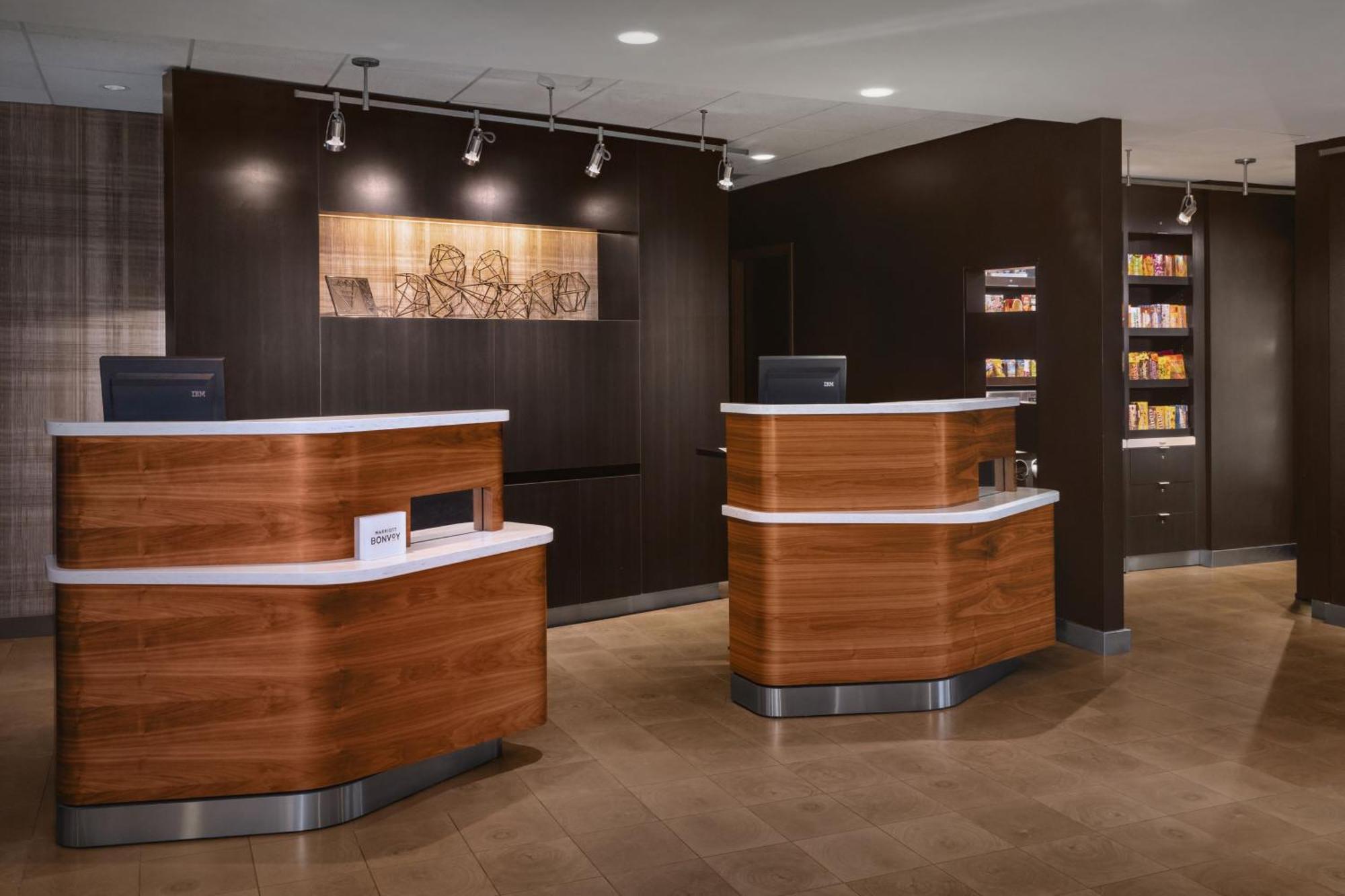 โซเนสตา ซีเลกต์ มาห์วาห์ Hotel ภายนอก รูปภาพ