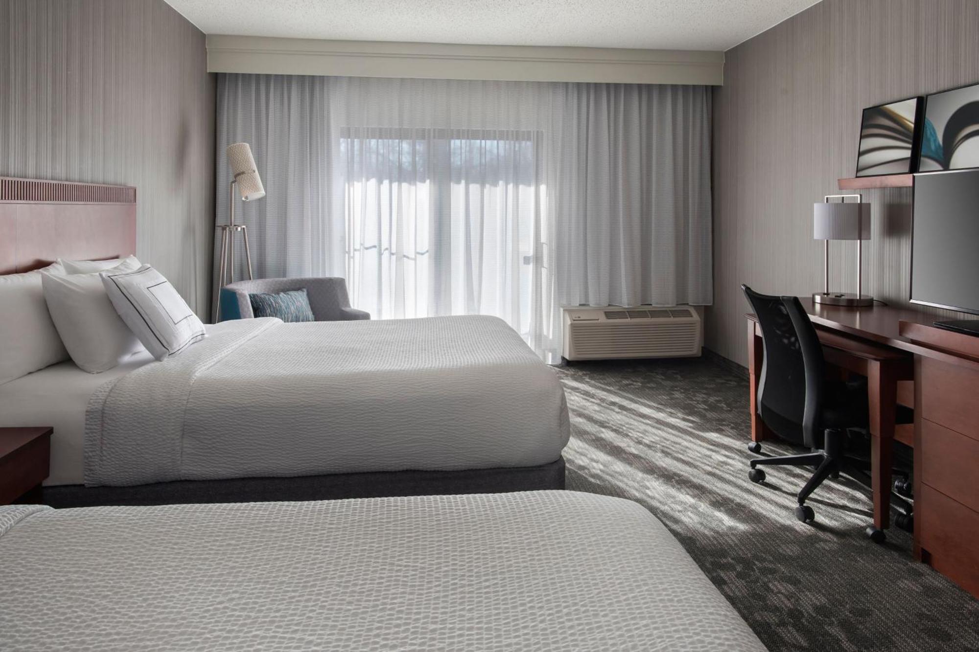 โซเนสตา ซีเลกต์ มาห์วาห์ Hotel ภายนอก รูปภาพ