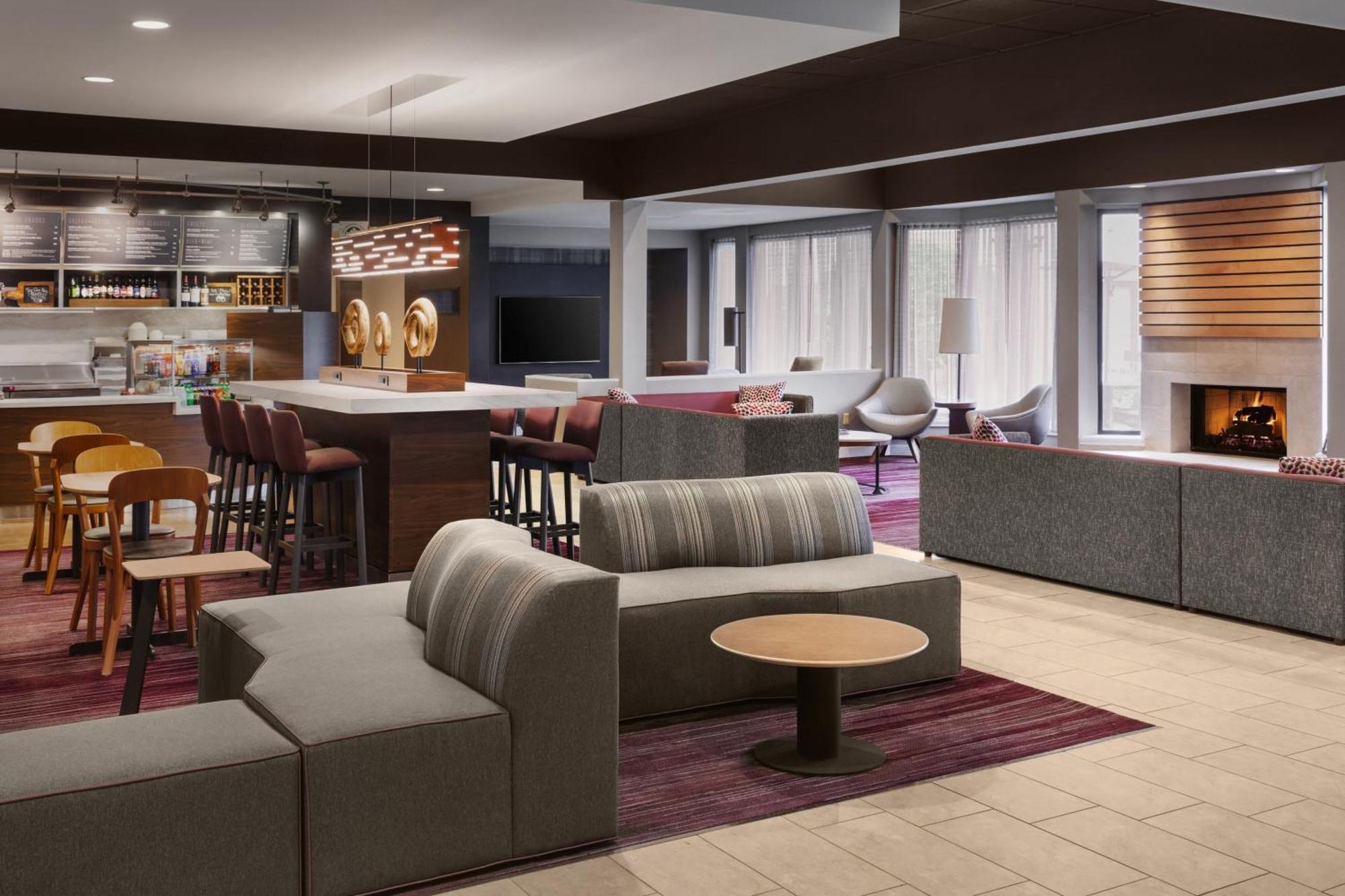 โซเนสตา ซีเลกต์ มาห์วาห์ Hotel ภายนอก รูปภาพ