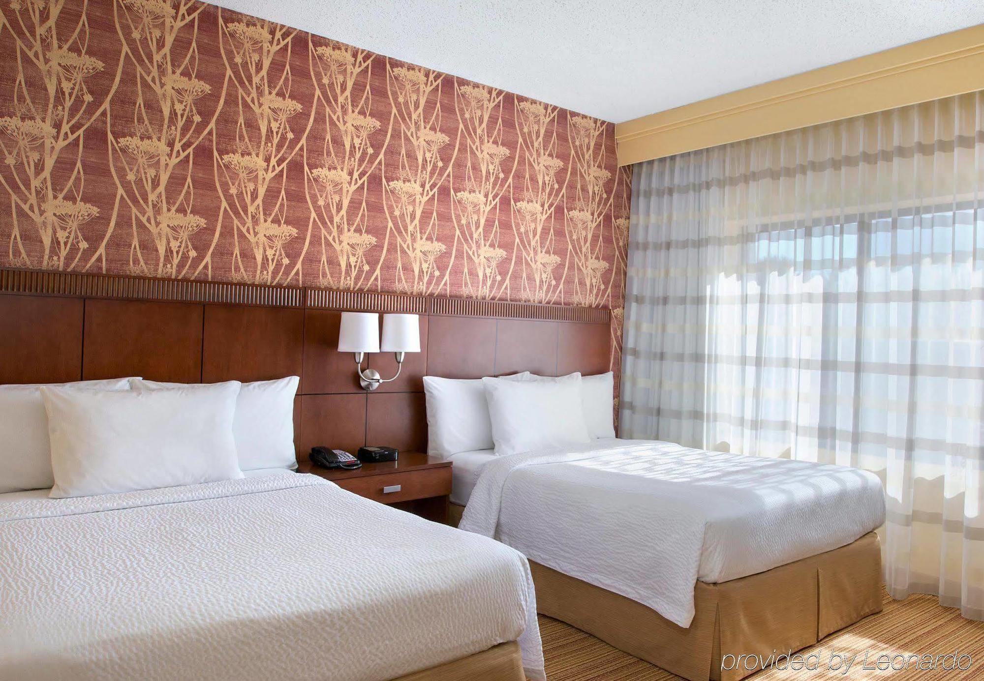 โซเนสตา ซีเลกต์ มาห์วาห์ Hotel ภายนอก รูปภาพ
